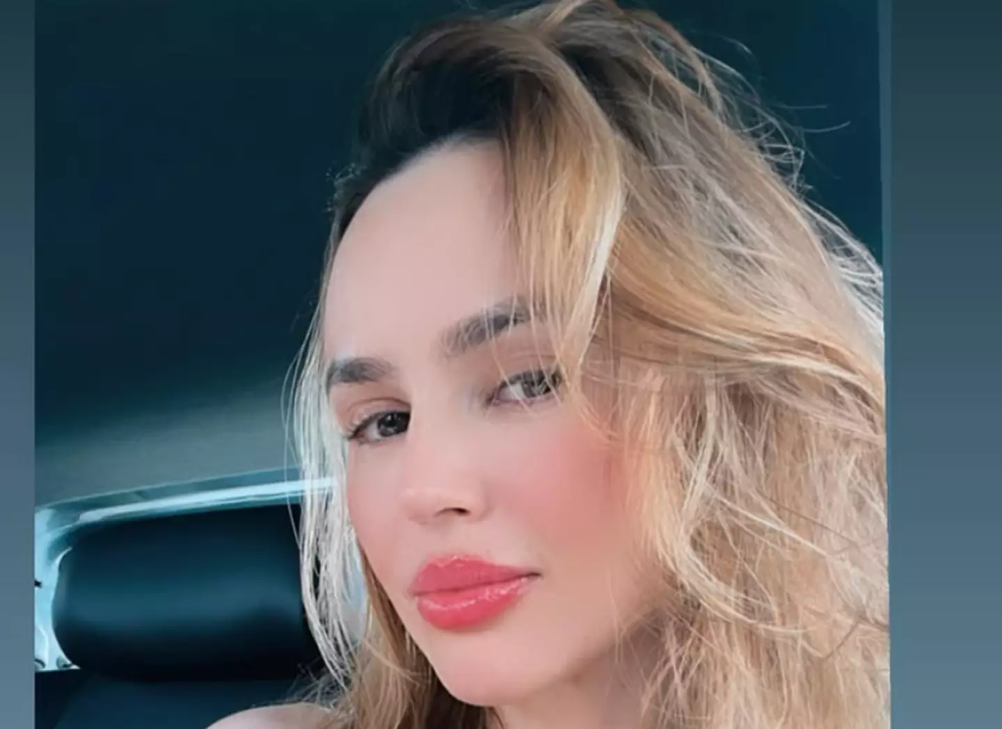The autopsy findings have only deepened the mystery surrounding Lorenço (pictured) and her young daughter (Instagram/@lidianelorenco_)