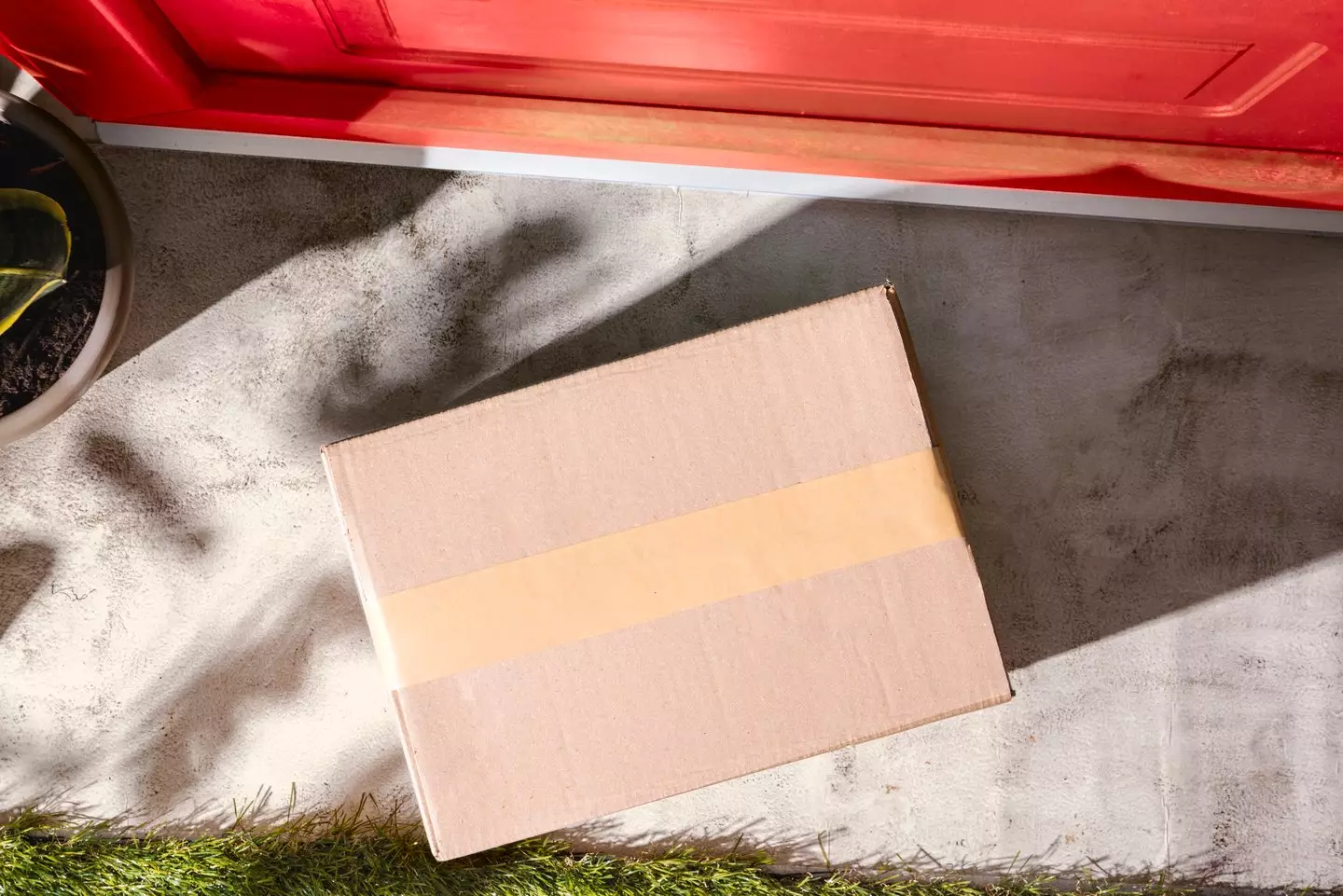 Don't open unsolicited packages, authorities have warned (Getty Stock Image)