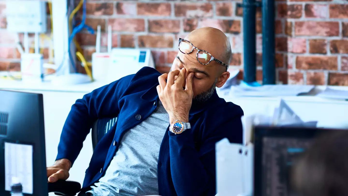 Psychologist explains how to identify a narcissistic boss who could leave you 'future-frozen'
