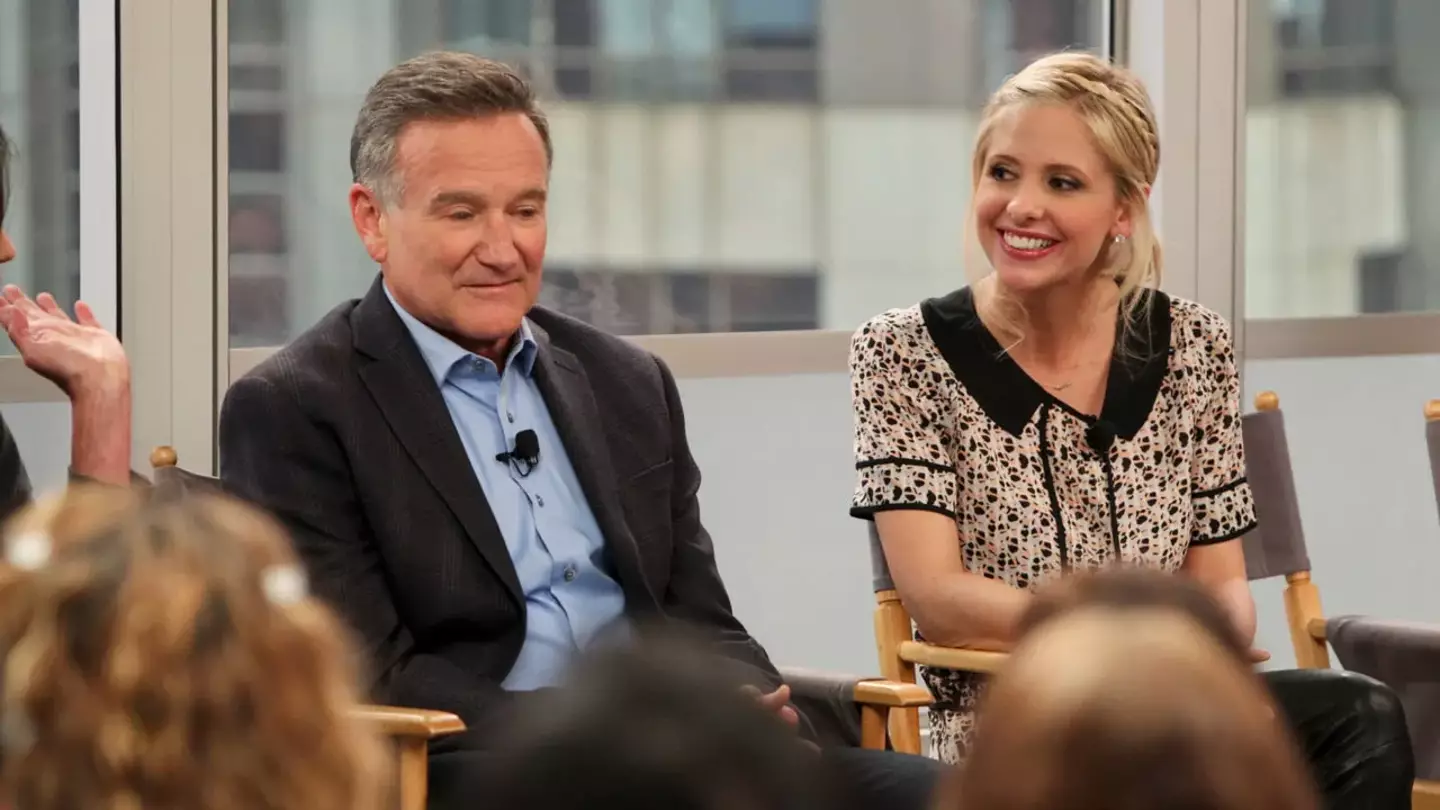 Sarah Michelle Gellar with co-star Robin Williams.