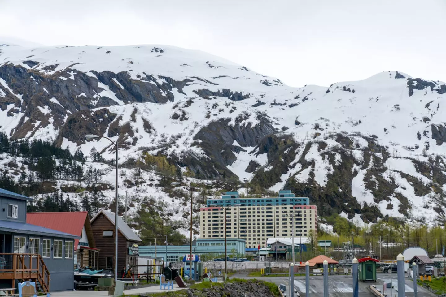 The building that houses most of the city's residents. (Hasan Akbas/Anadolu via Getty Images)