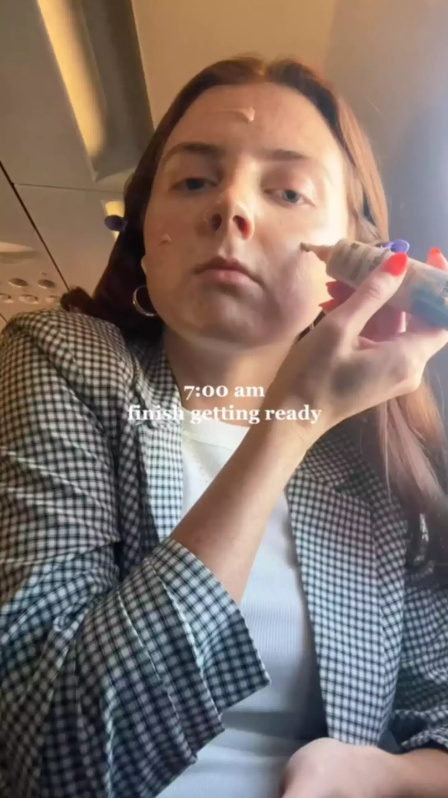 Possibly the longest commute you've ever heard. (TikTok/@sophiacelentano48)