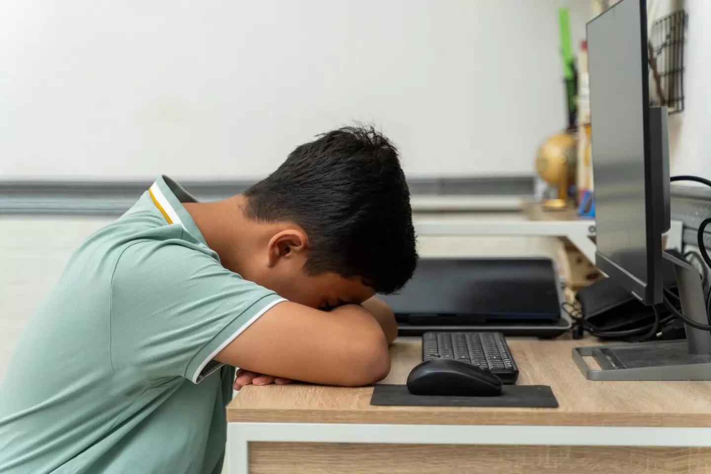 Tens of thousands have fallen victim to sextortion scams this year (Getty Stock Image)