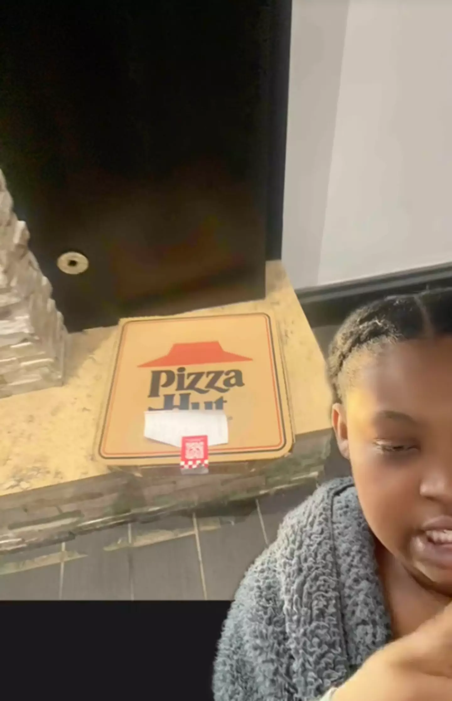 The picture from the DoorDash driver made J Mist suspicious.