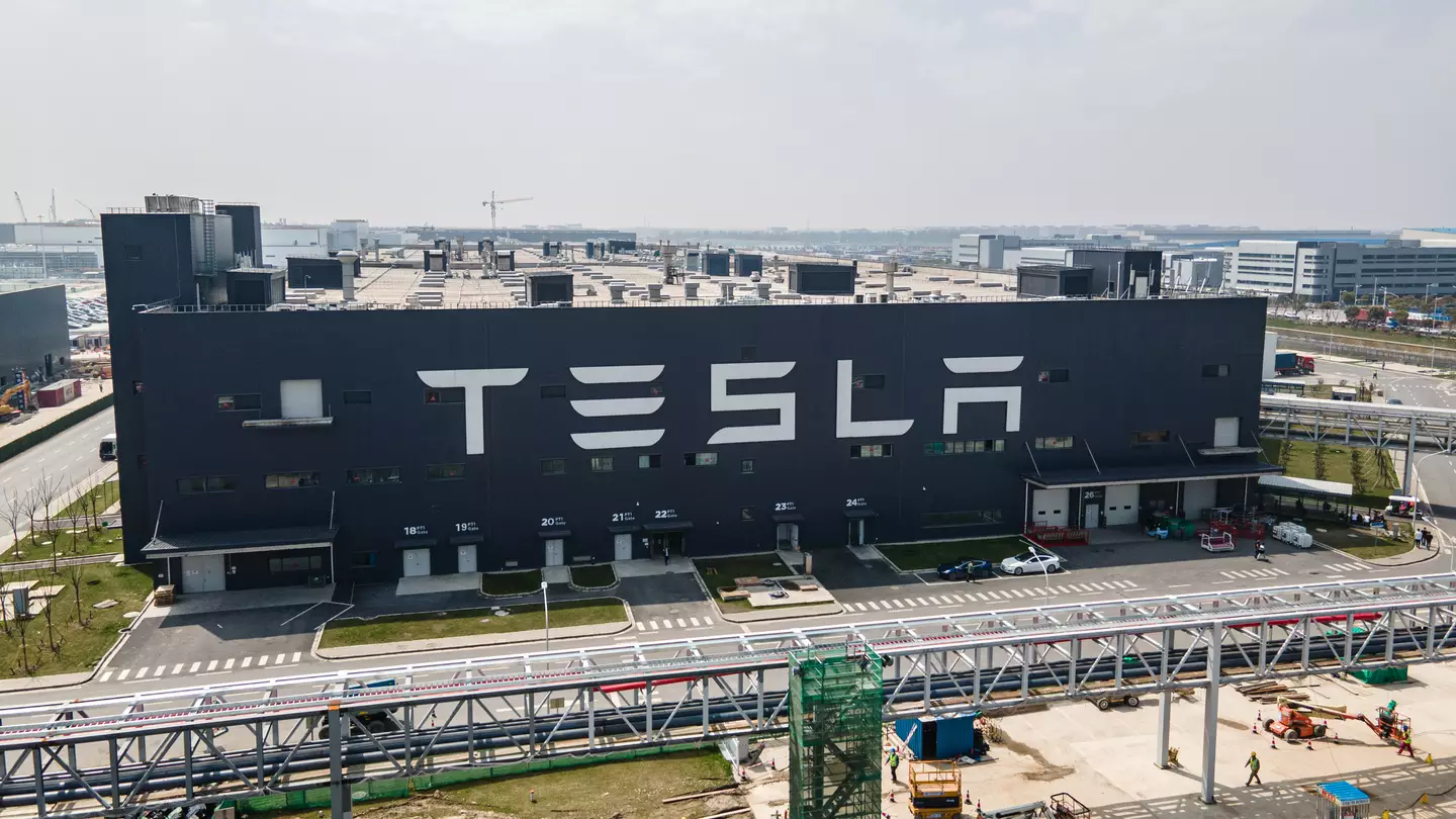 Tesla is forcing its Chinese customers to apologize to the Elon Musk business after taking them to court