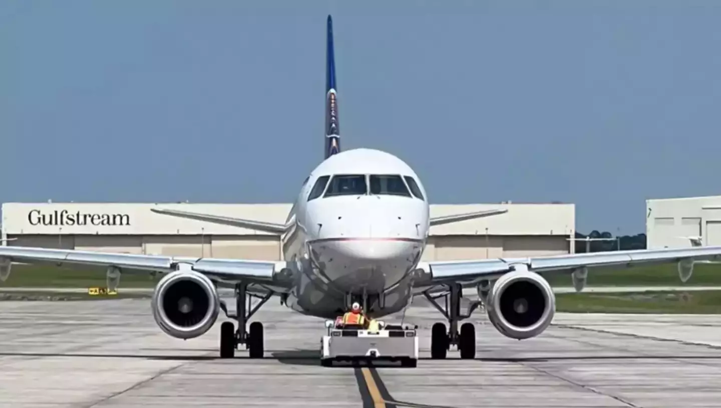 Two people are buried under the tarmac of Savannah Hilton Head airport (Instagram/savhhiairport)