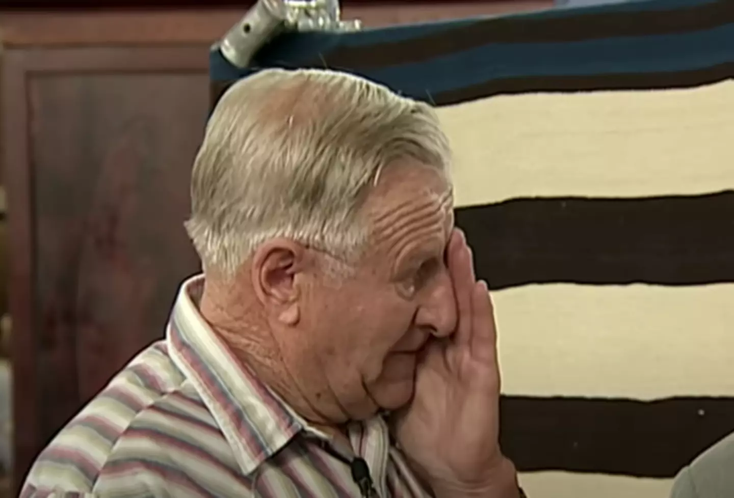The man was moved to tears (YouTube/Antiques Roadshow PBS)
