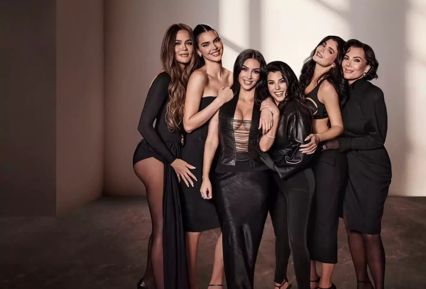 The Kardashians is back on Hulu for season 7 (Hulu)