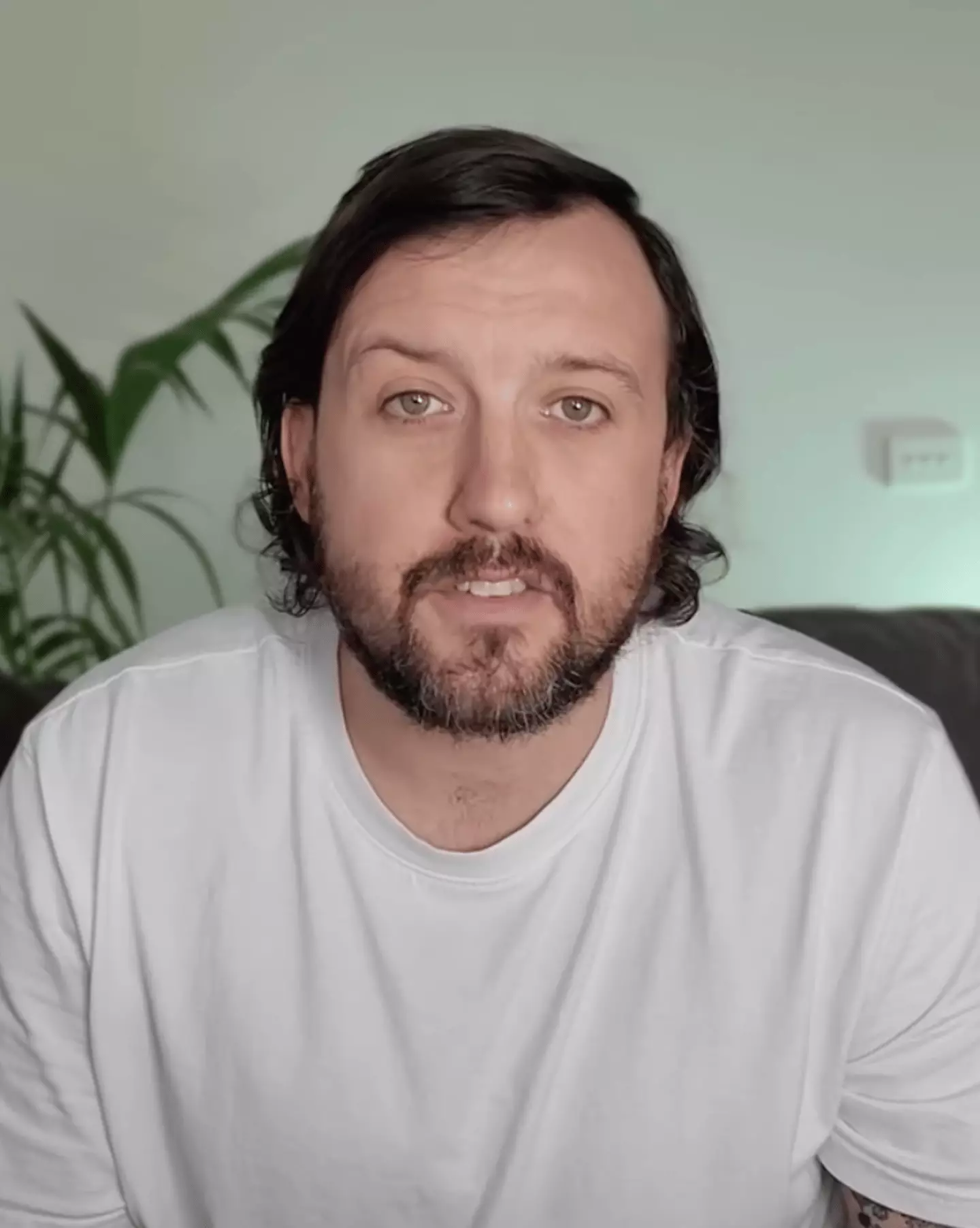 Psychologist Booker Woodford shared his concerns about AI and people's mental health (booker_emotecare/Instagram)