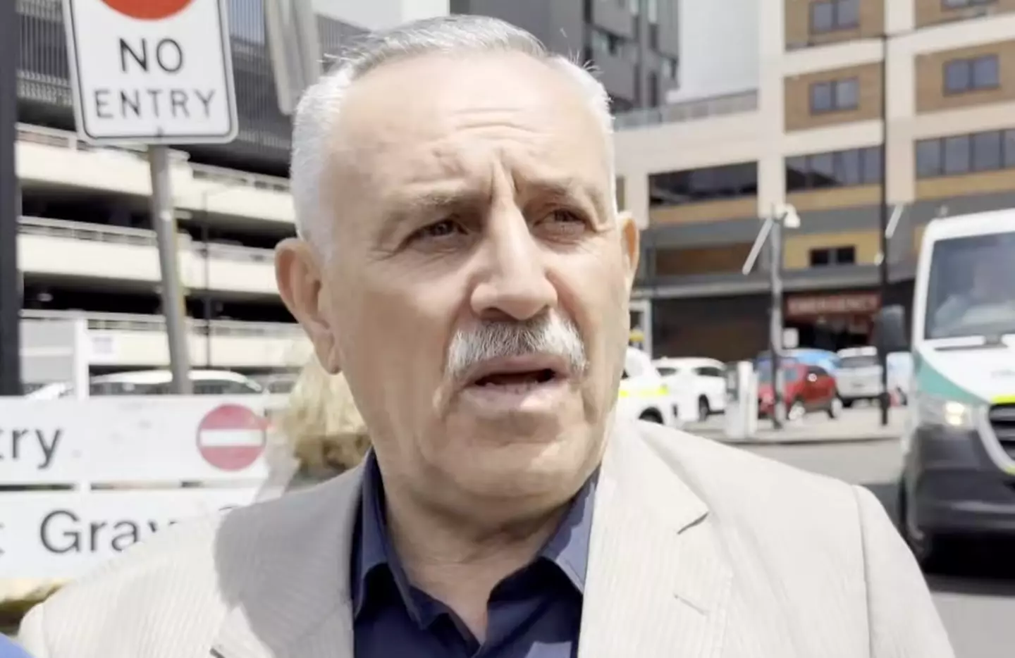 Ahmed al Ahmed's father praised his son's herorism during the attack (ABC News)