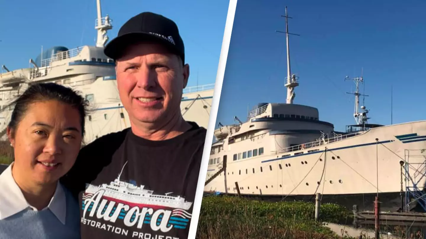Man bought an entire cruise ship on Craigslist and now he lives there