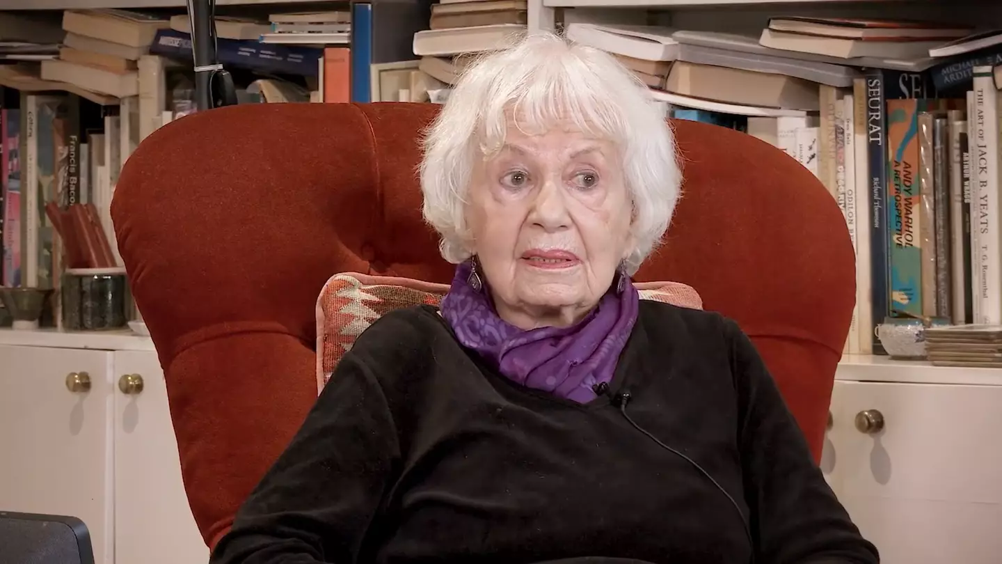 Holocaust survivor and husband send heartbreaking final message to friends before dying by assisted suicide