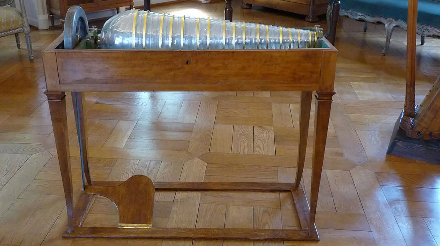 The glass armonica looks like something out of a medieval torture chamber.