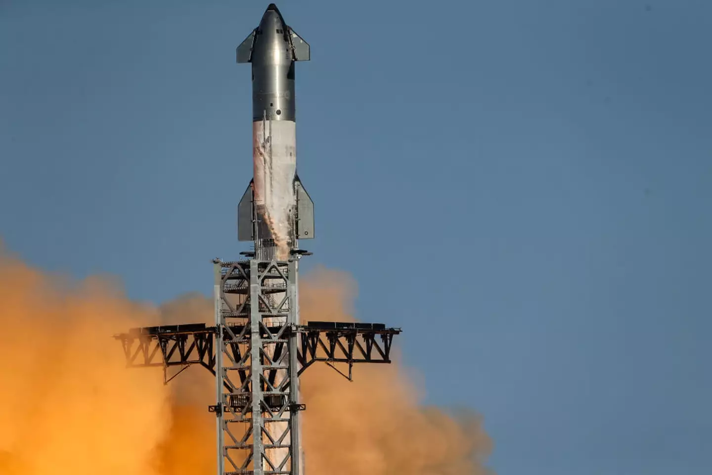 SpaceX's Starship spacecraft on its launch from Boca Chica, Texas, in November last year (Jon Shapley/Houston Chronicle via Getty Images)