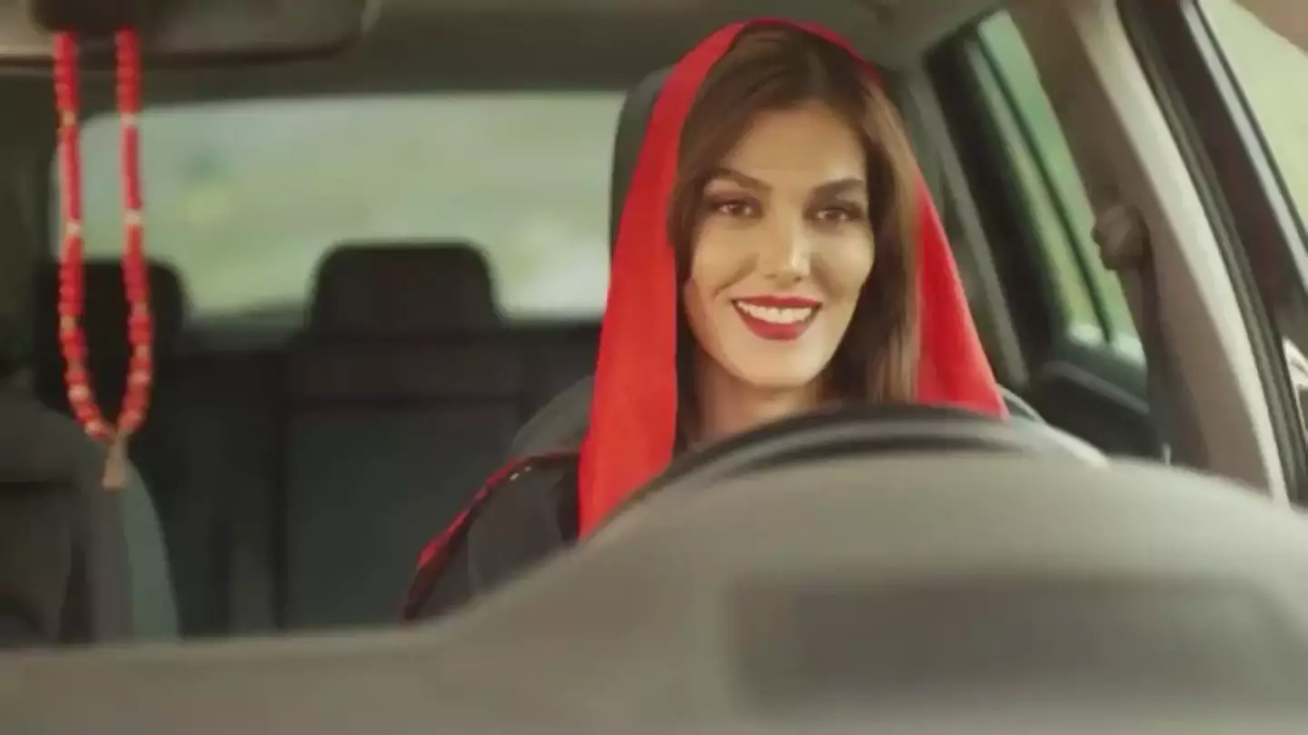 The Domino Dairy ice cream advert.