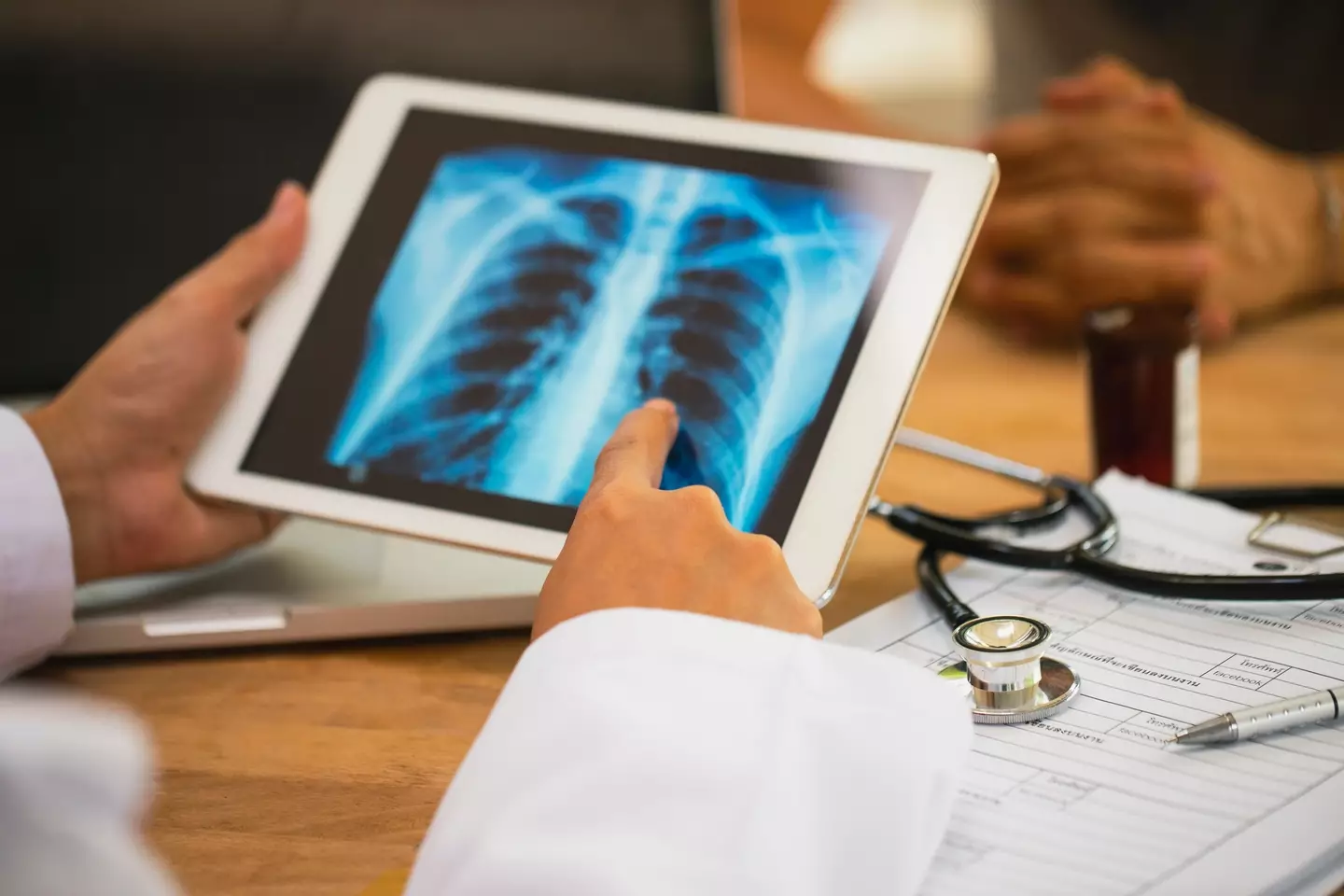 Most signs of lung cancer are respiratory (Getty Images)