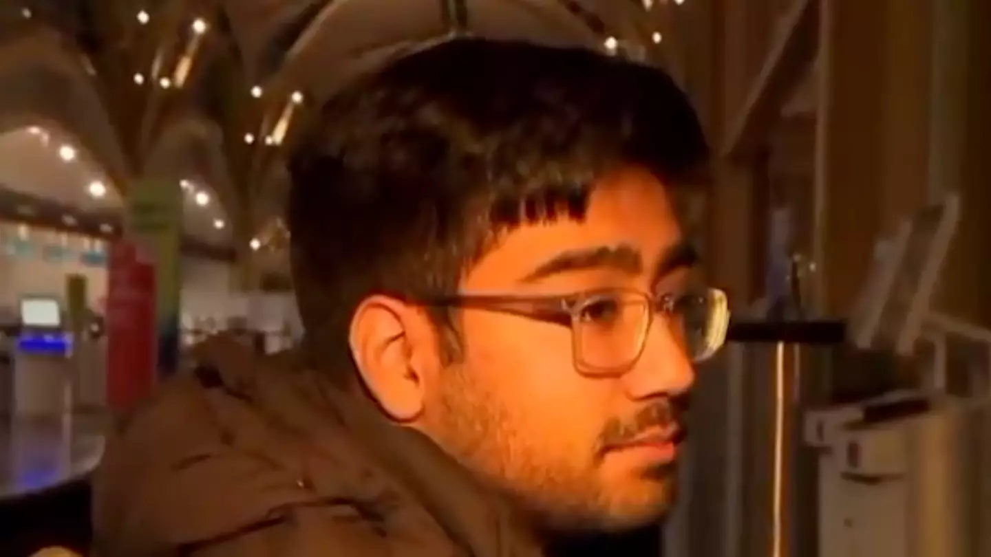 Husband reveals text he received from wife minutes before her flight collided in mid-air with helicopter