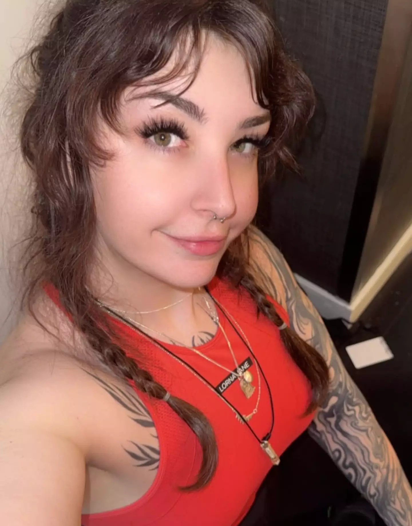 Sarah Button is using her social media platforms to raise awareness about FUPA (talltattedgirl/Instagram)