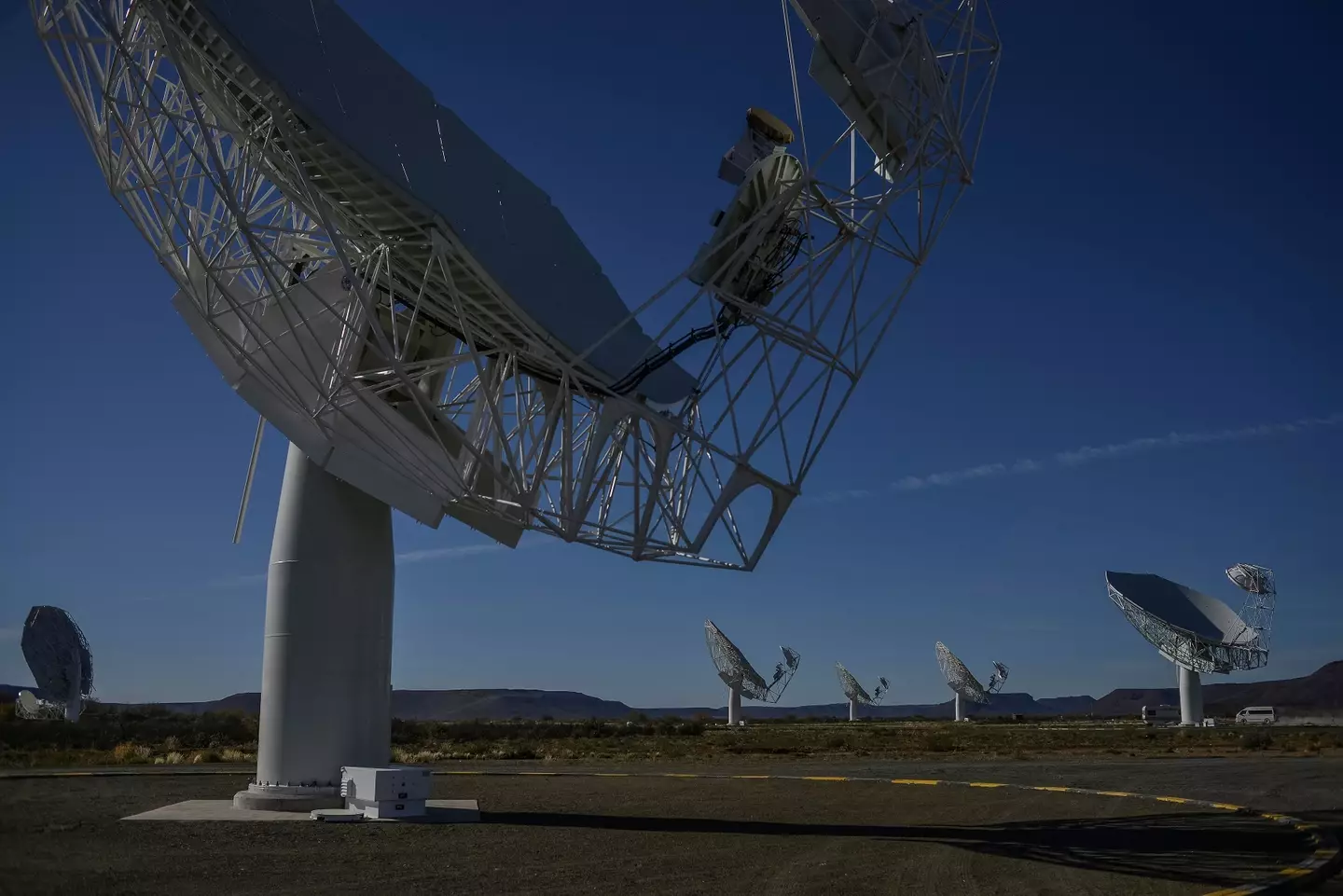 The MeerKAT telescope helped inform the recent discovery (MUJAHID SAFODIEN/AFP via Getty Images)