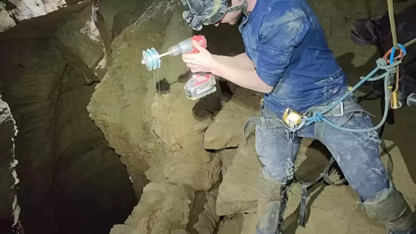 Explorer drops GoPro showing what's inside the deepest cave in America and people are terrified