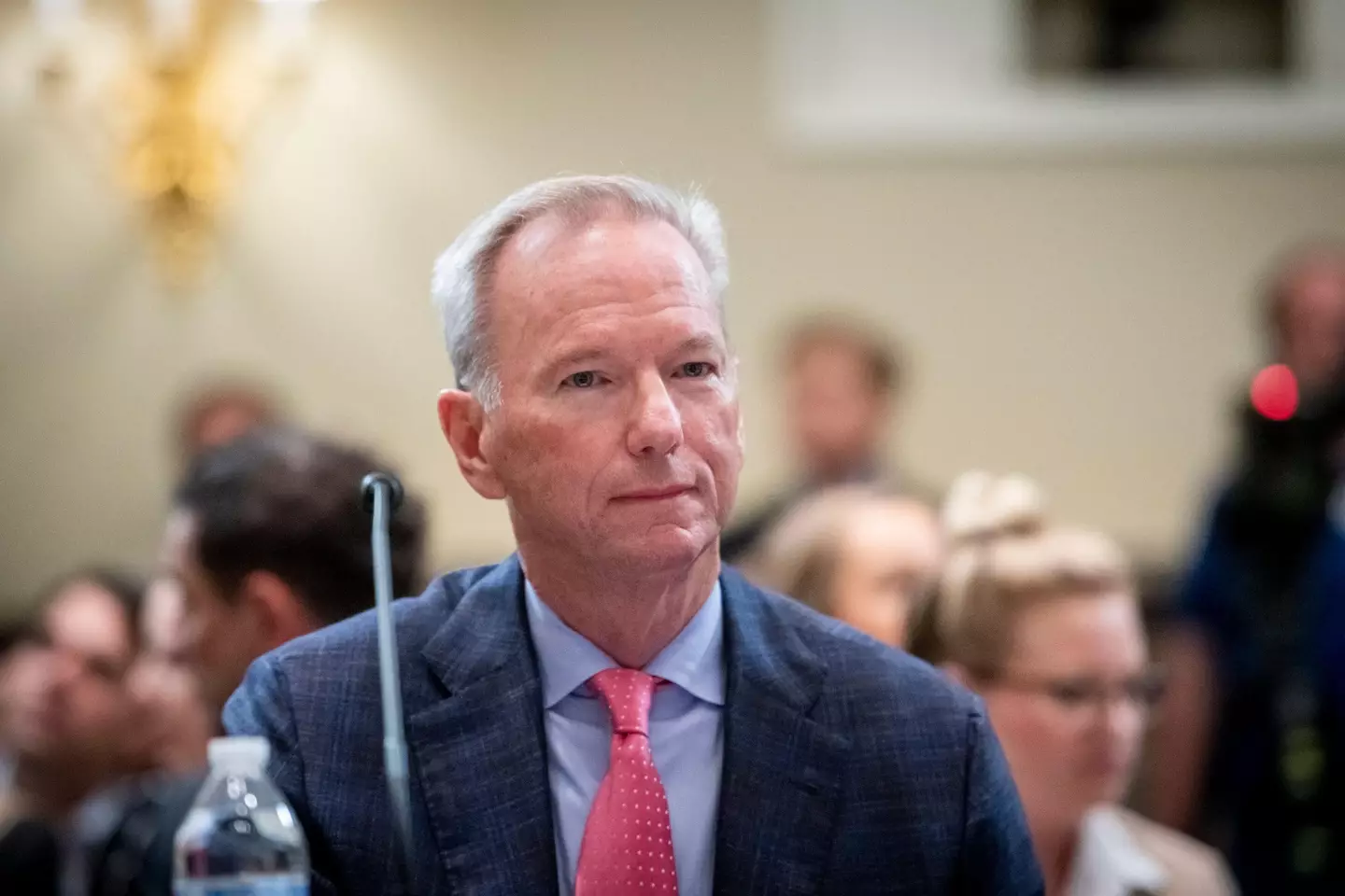 Eric Schmidt is also worried about AI.