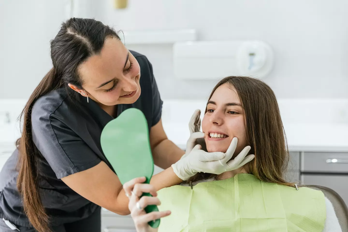 A dentist has issued a warning to parents (Getty Stock Photo)