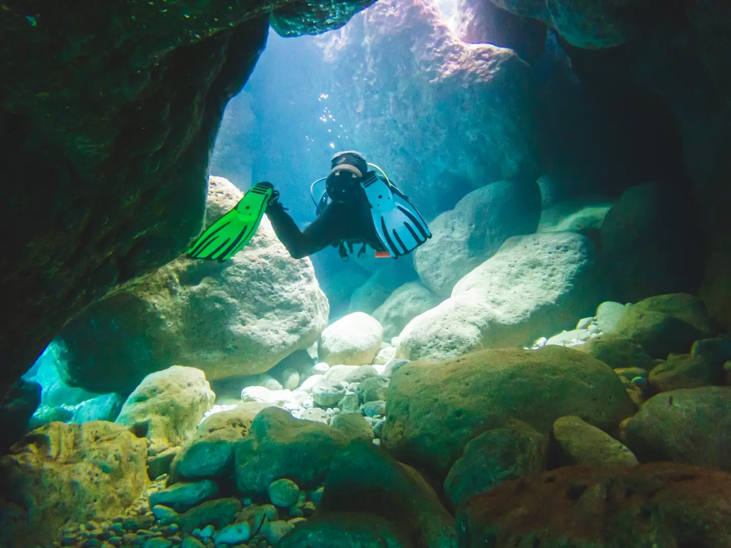 The three people were cave diving (Getty Stock Images)