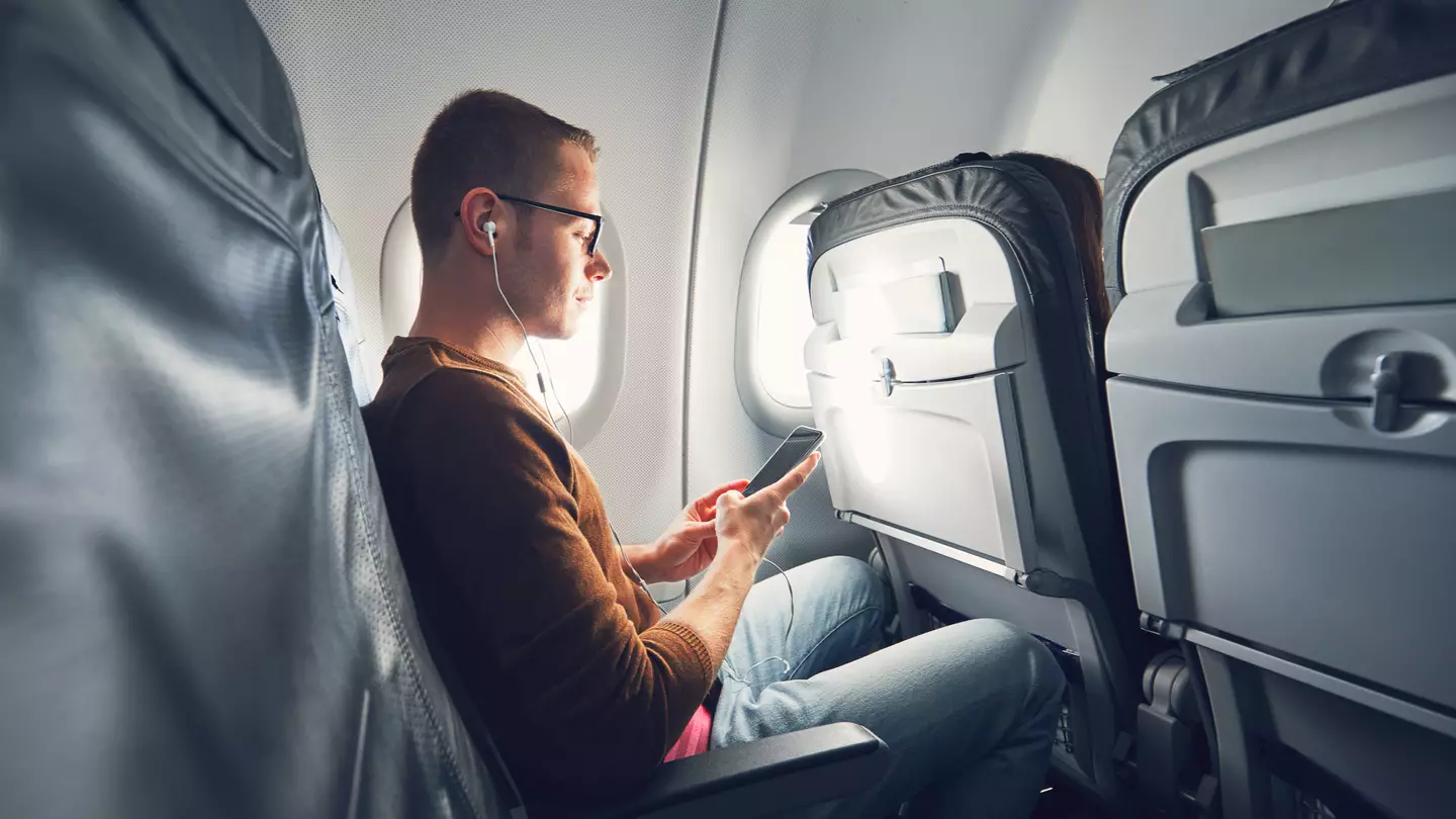 Experts reveal 'serious concern' over passengers who avoid doing one thing during a flight