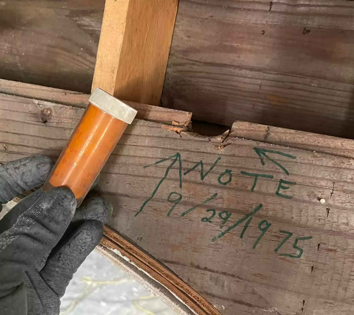 Dakota Mohn found the note while renovating the house.