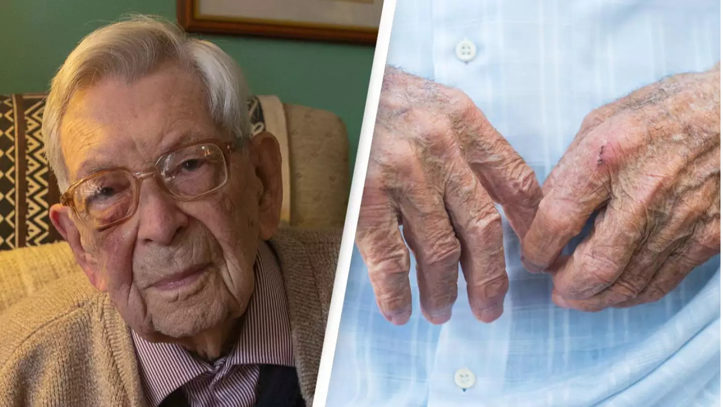 Nadezda Ledyaeva / Alamy Stock Photo / @brendoncare/Twitter