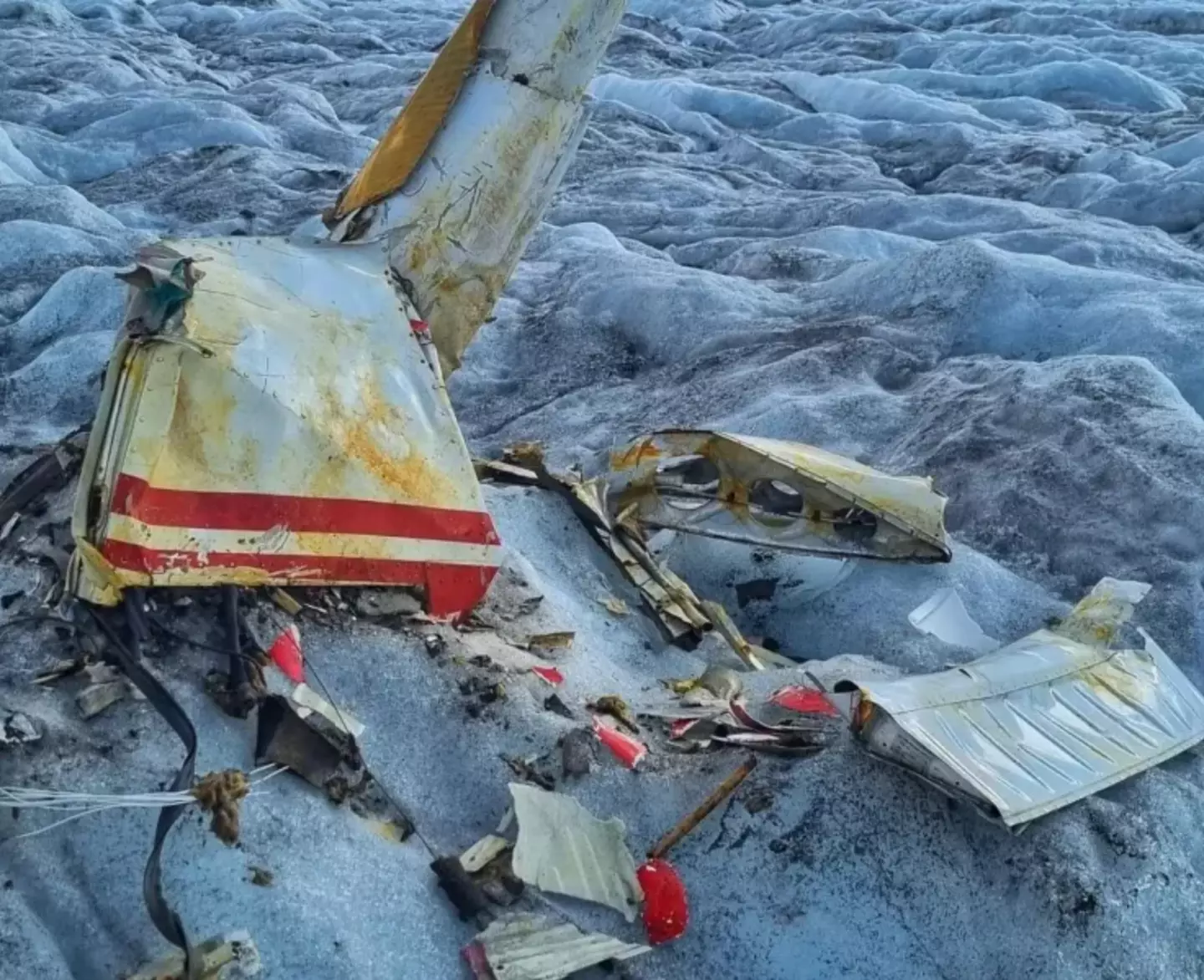 The wreckage was left for 50 years. (Instagram/@Konkordiahutte)