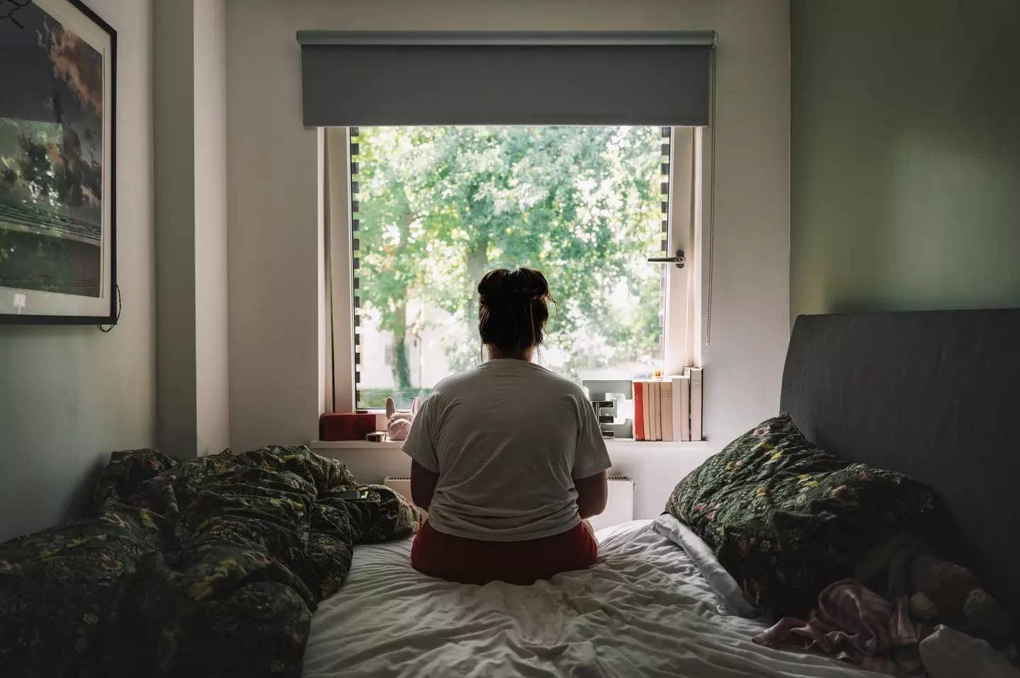 Getting less than six hours sleep can cause anxiety among other things (Justin Paget / Getty)