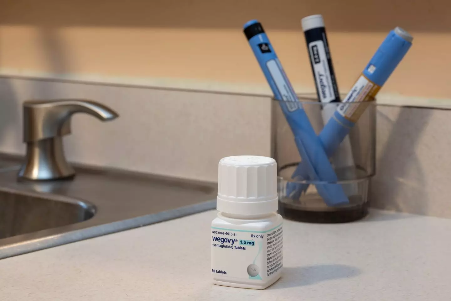 Health officials have issued a new warning regarding weight-loss injections (Getty Stock Photo)