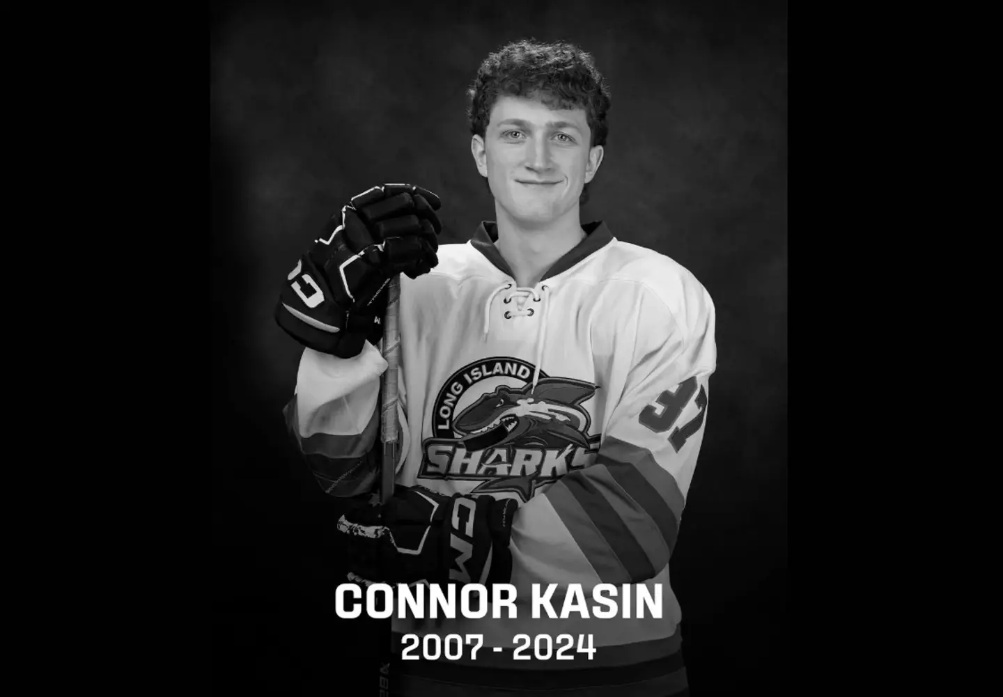 Connor Kasin has passed away at the age of 17 (Facebook/Sharks Elite Youth Hockey)