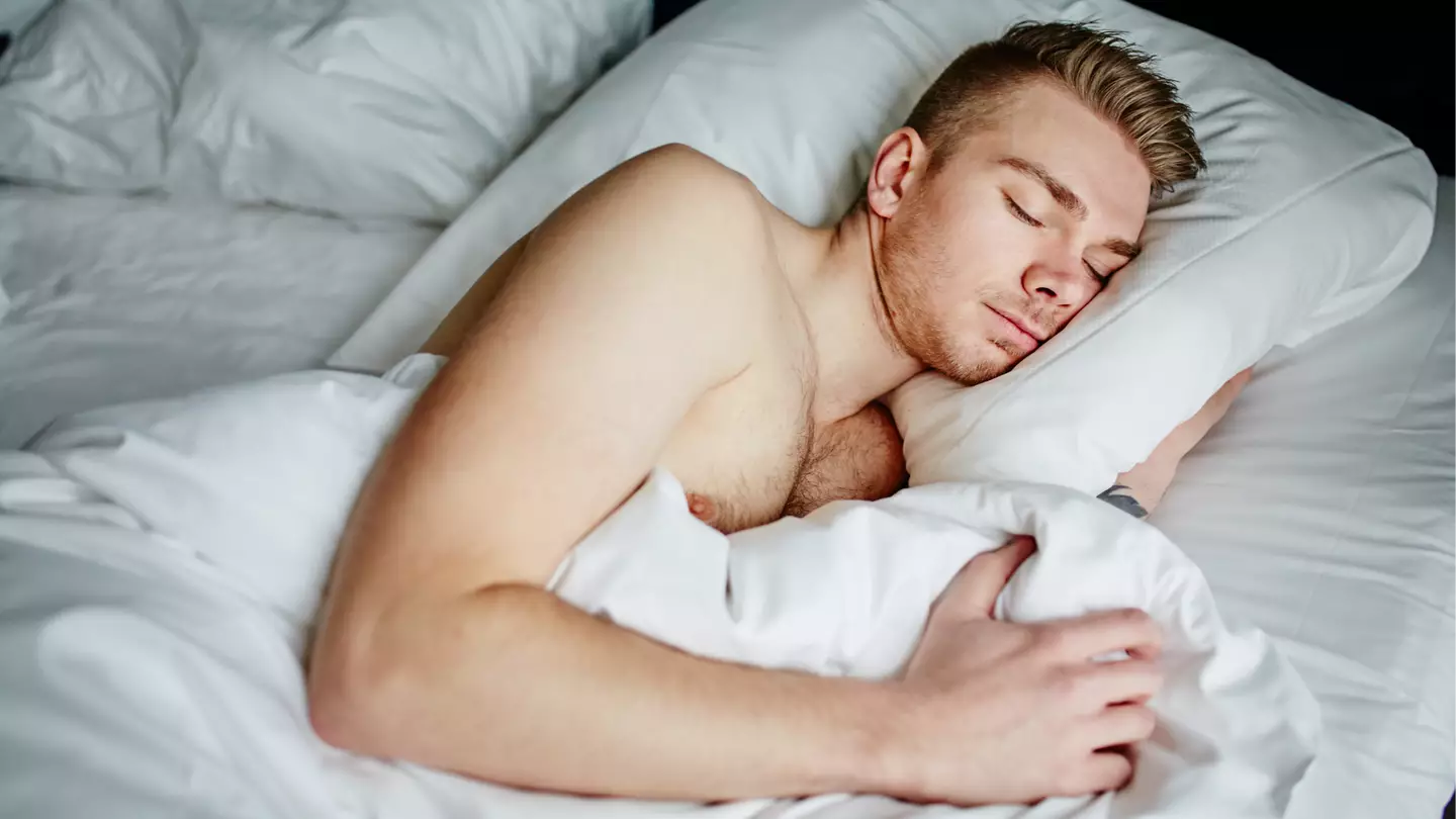 Expert reveals surprising reason why you should never sleep naked when it's hot