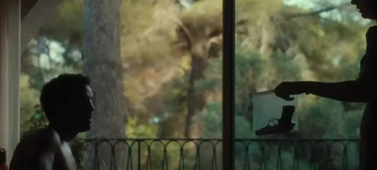 Under a Dark Sun has a few twists and turns (Netflix)