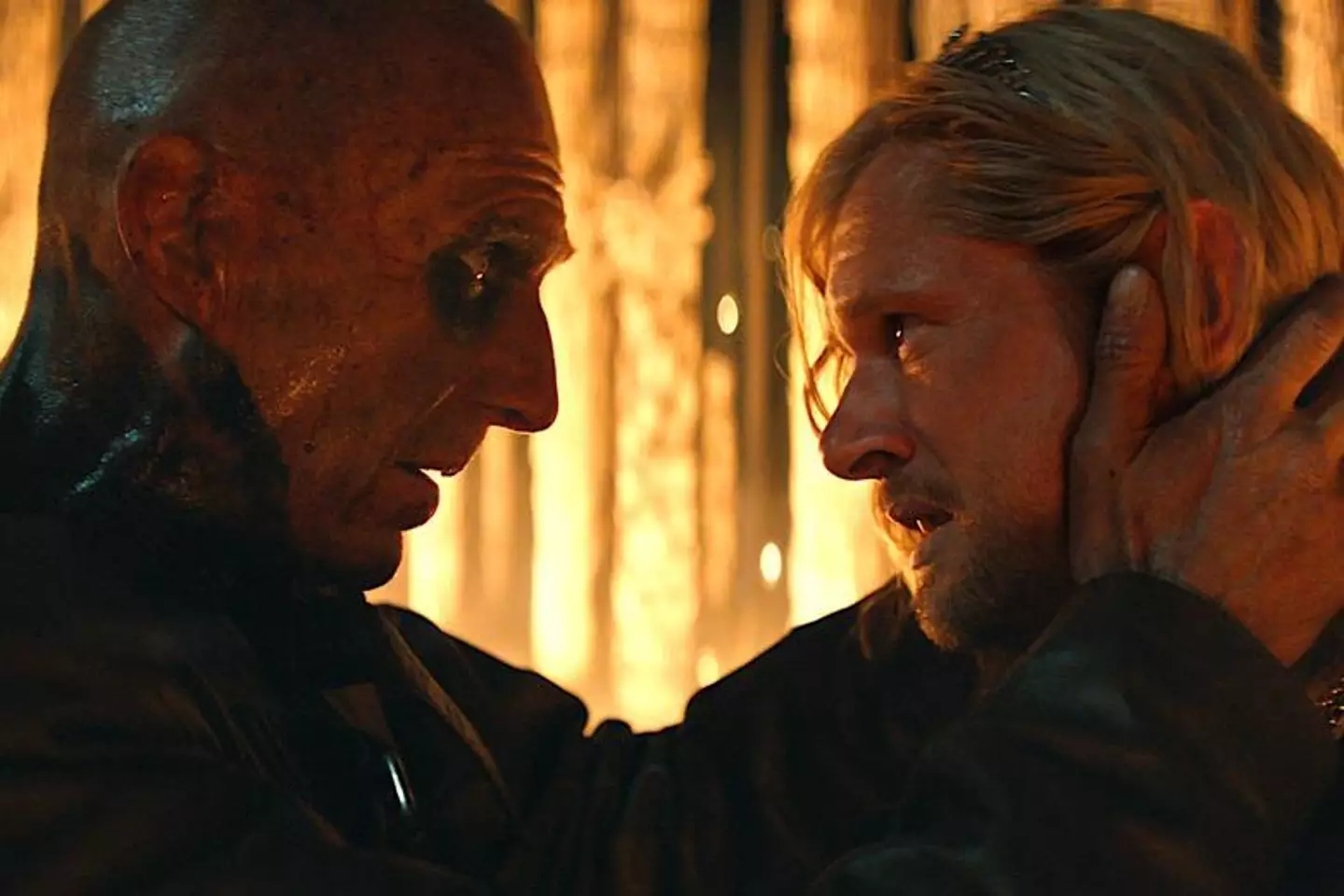 ralph fiennes and jack o'connell in 28 years late the bone temple