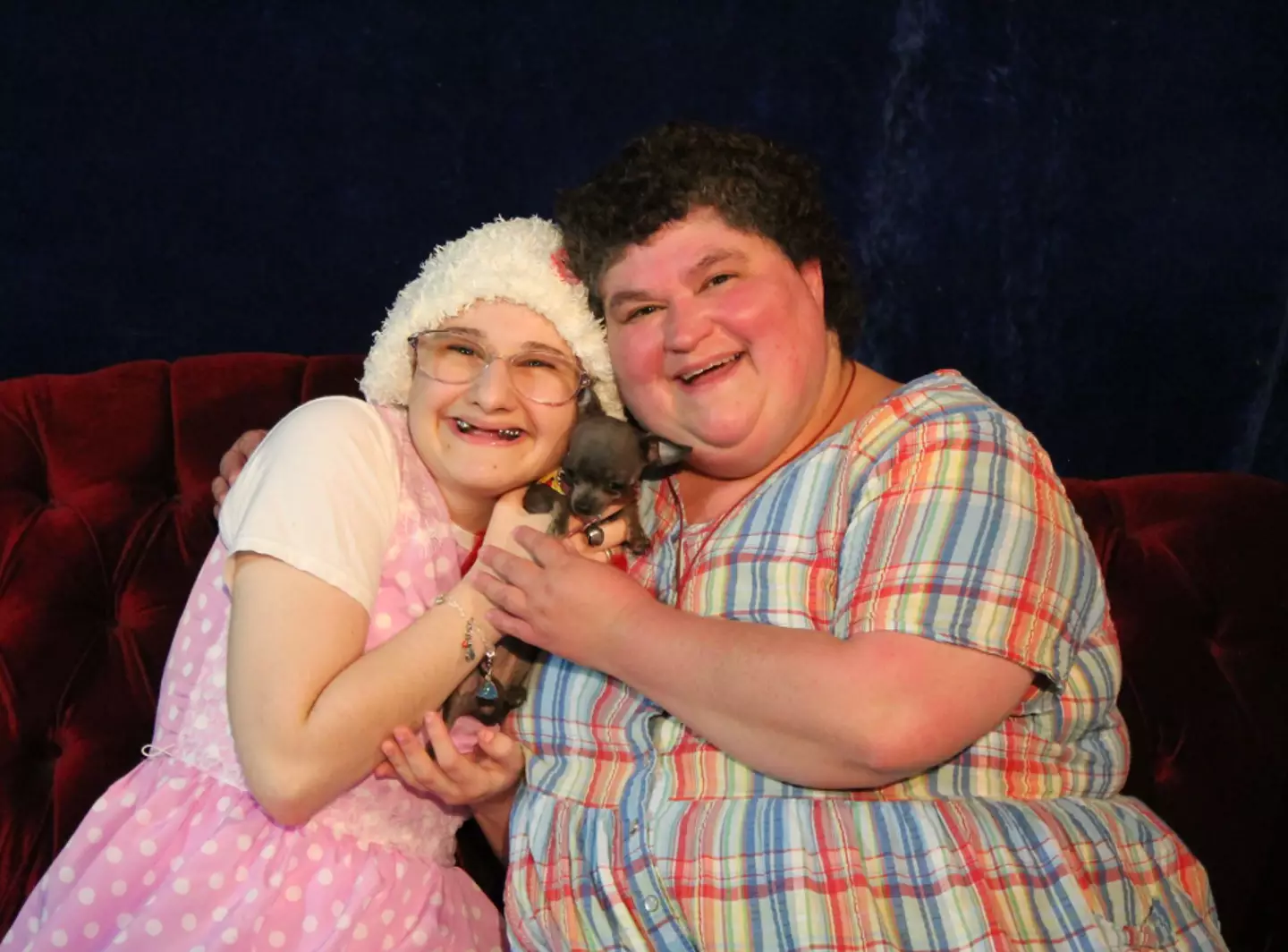 Gypsy Rose pictured with her mom, Dee Dee, as a child (Investigation Discovery)