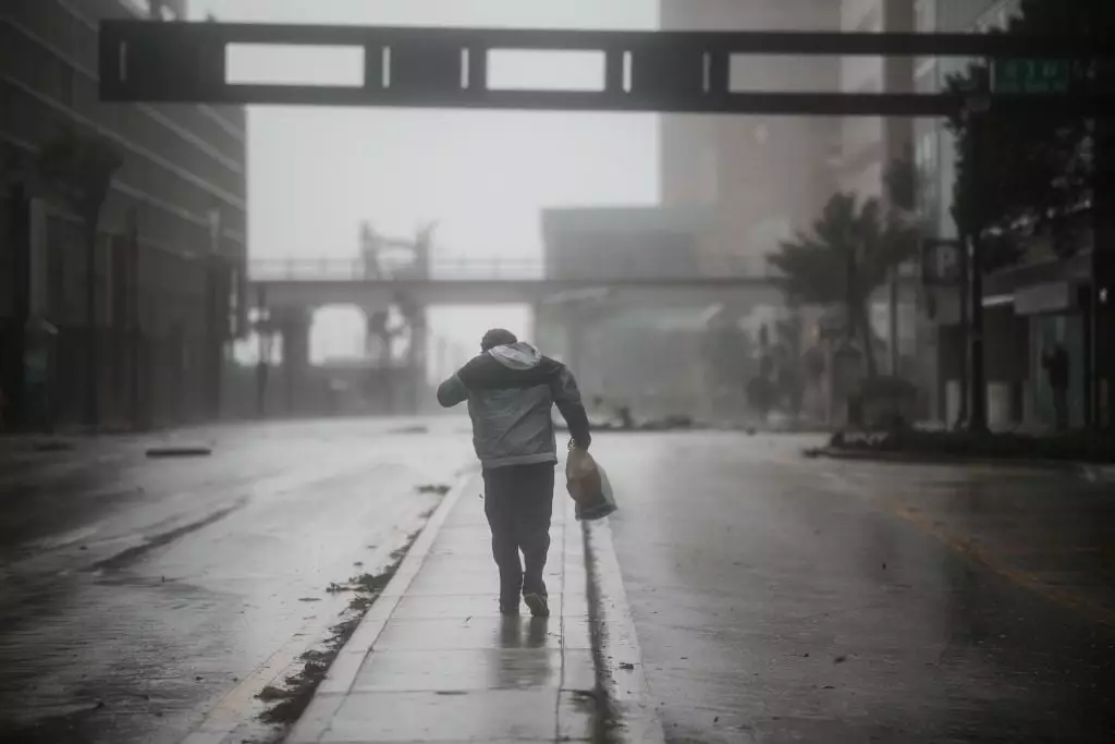 Gusts could exceed 50 mph (Marcus Yam / Los Angeles Times via Getty Images)