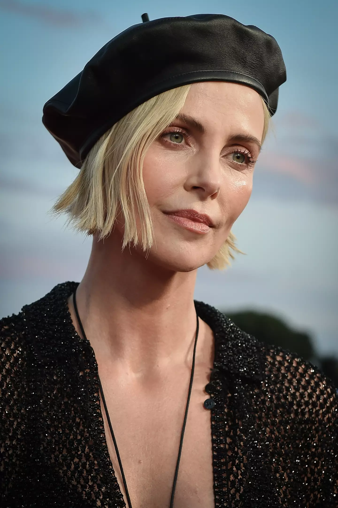 Charlize Theron has hit down claims she has had a face lift.