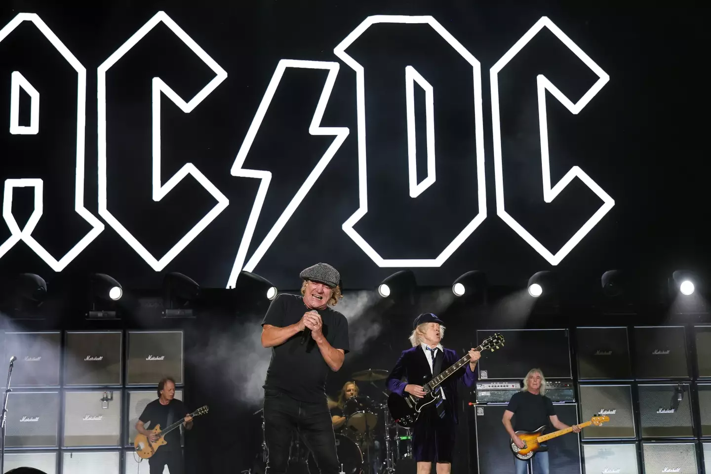 The current AC/DC band members paid tribute to Burgess on social media.