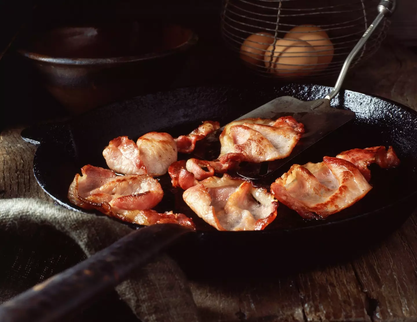 A good old fashioned frying pan remains the best option. (Diana Miller / Getty)