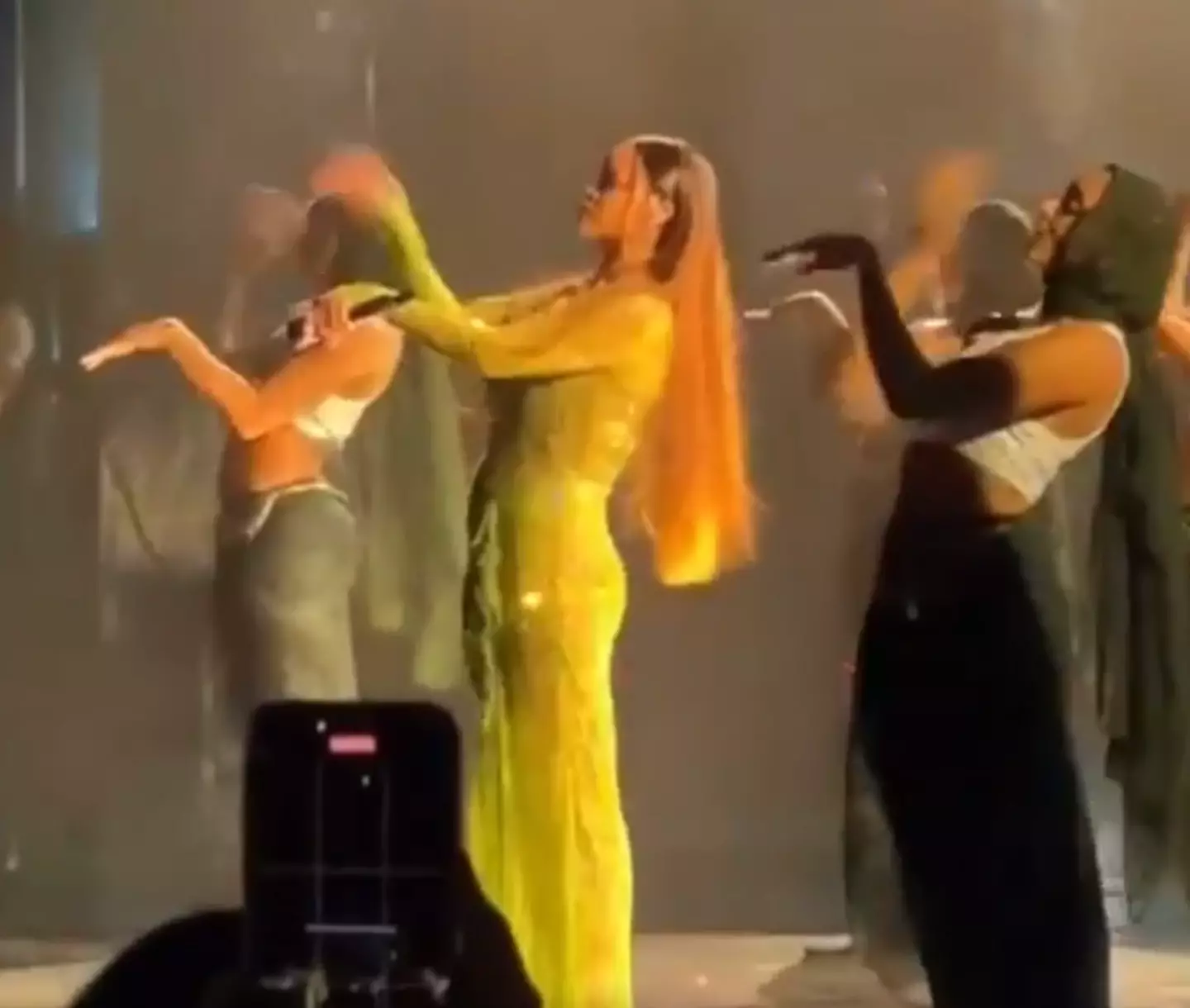 Other video footage of the performance has also made its way to Reddit where fans were not much kinder.