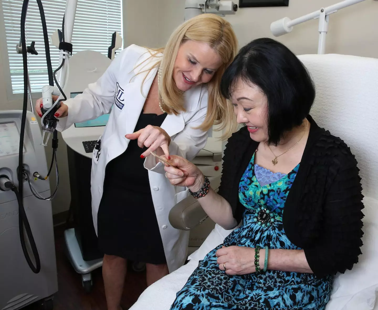 Dr Jill Waibel says Phan Thi represents 'peace and hope'.