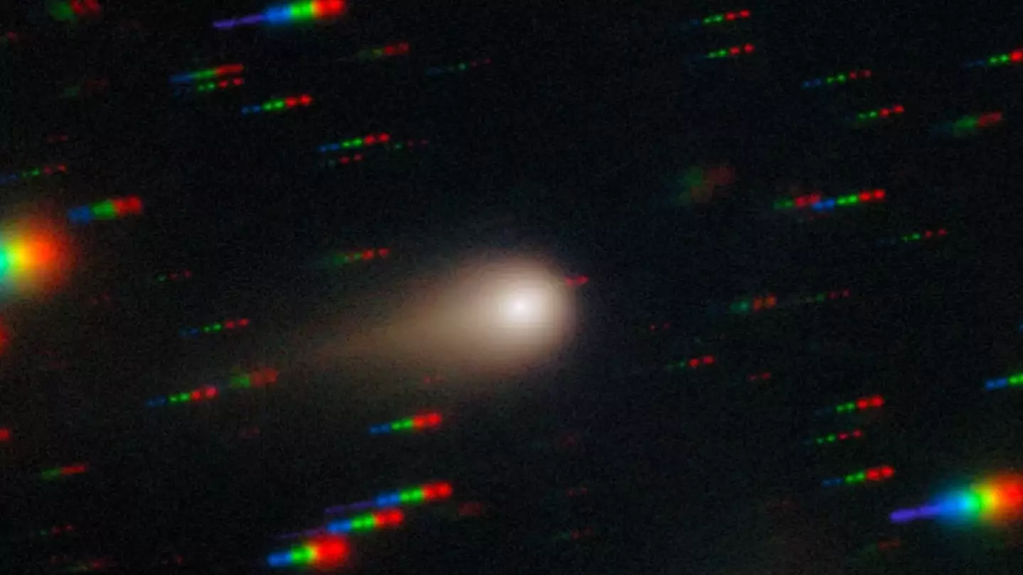 Experts baffled by new update on mysterious object aiming at Earth that Harvard scientist claims is 'not natural'