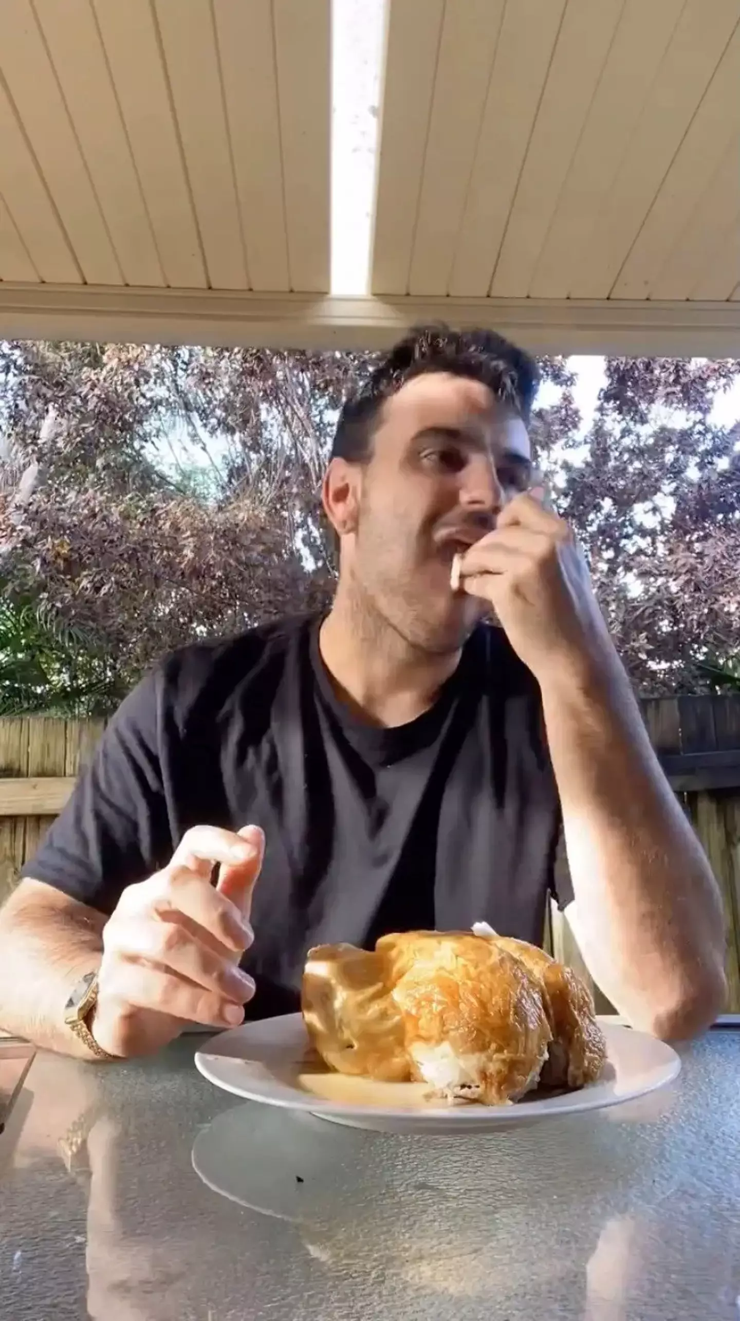 Ellis is eating a roast chicken every day (Instagram/@dailyroastchook)
