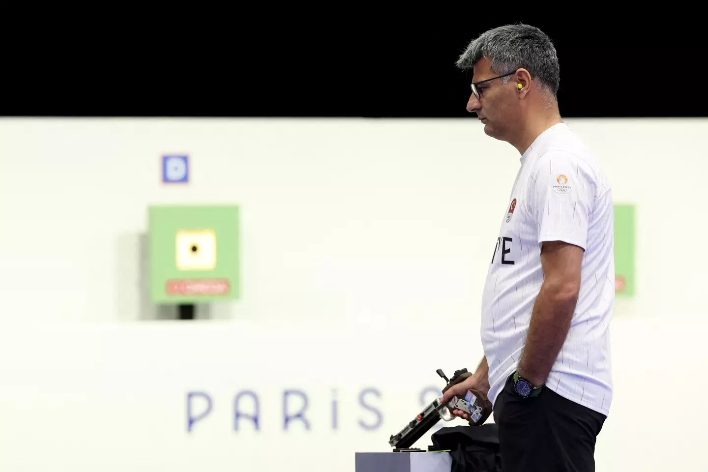 Yusuf did have some equipment - earplugs to dampen distracting noise. (ALAIN JOCARD/AFP via Getty Images)