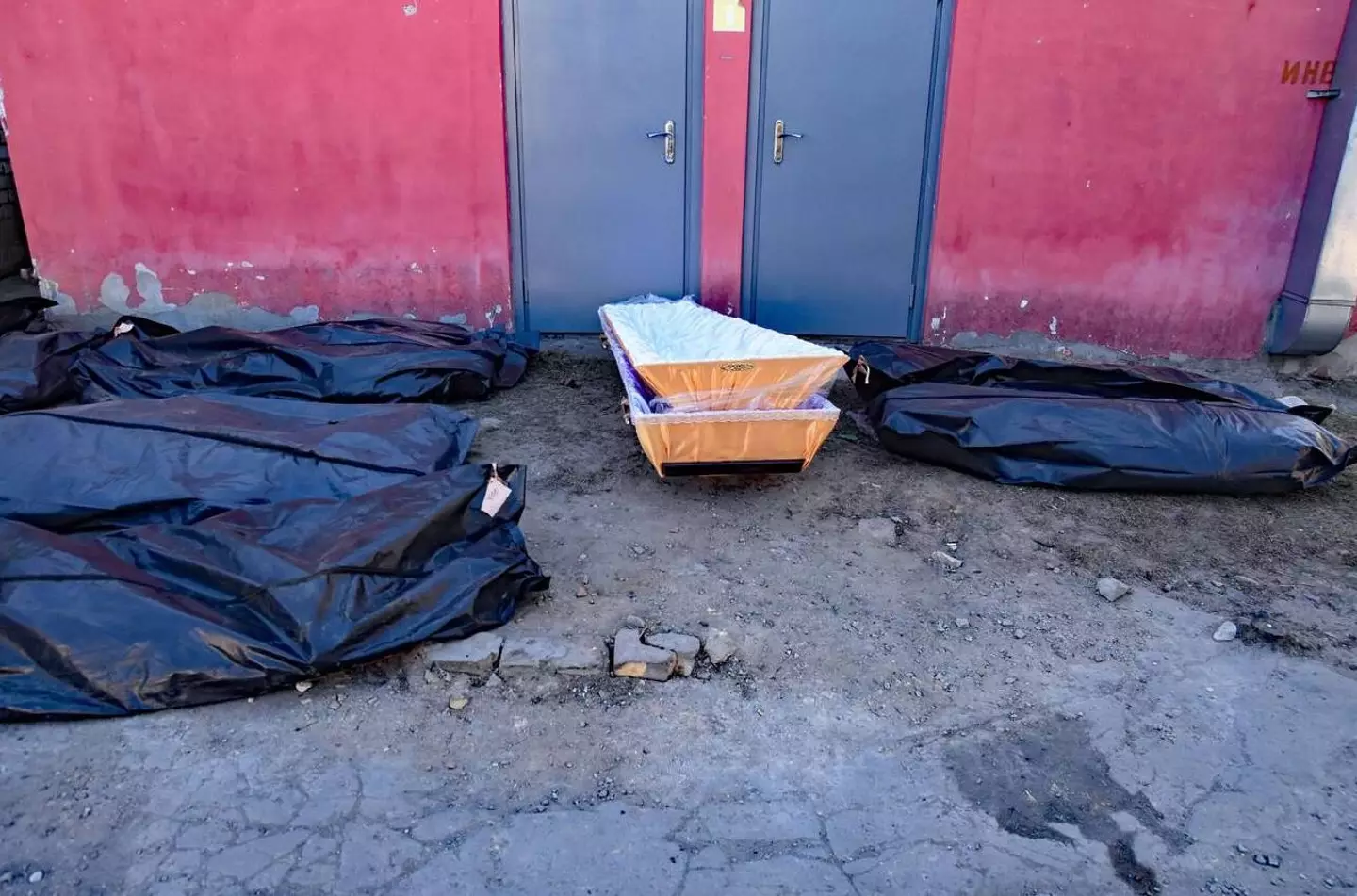 Bodies outside of a morgue in Ukraine.