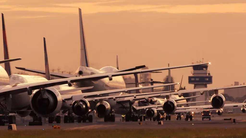 aviation-images.com/Universal Images Group via Getty Images