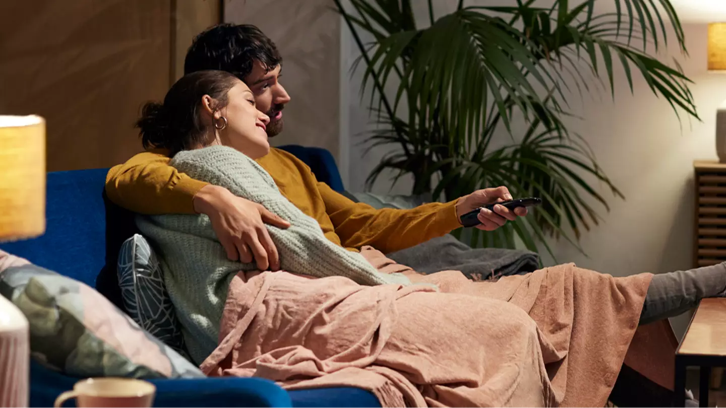 Relationship expert issues key advice to anyone involved in new 'comfort dating' trend
